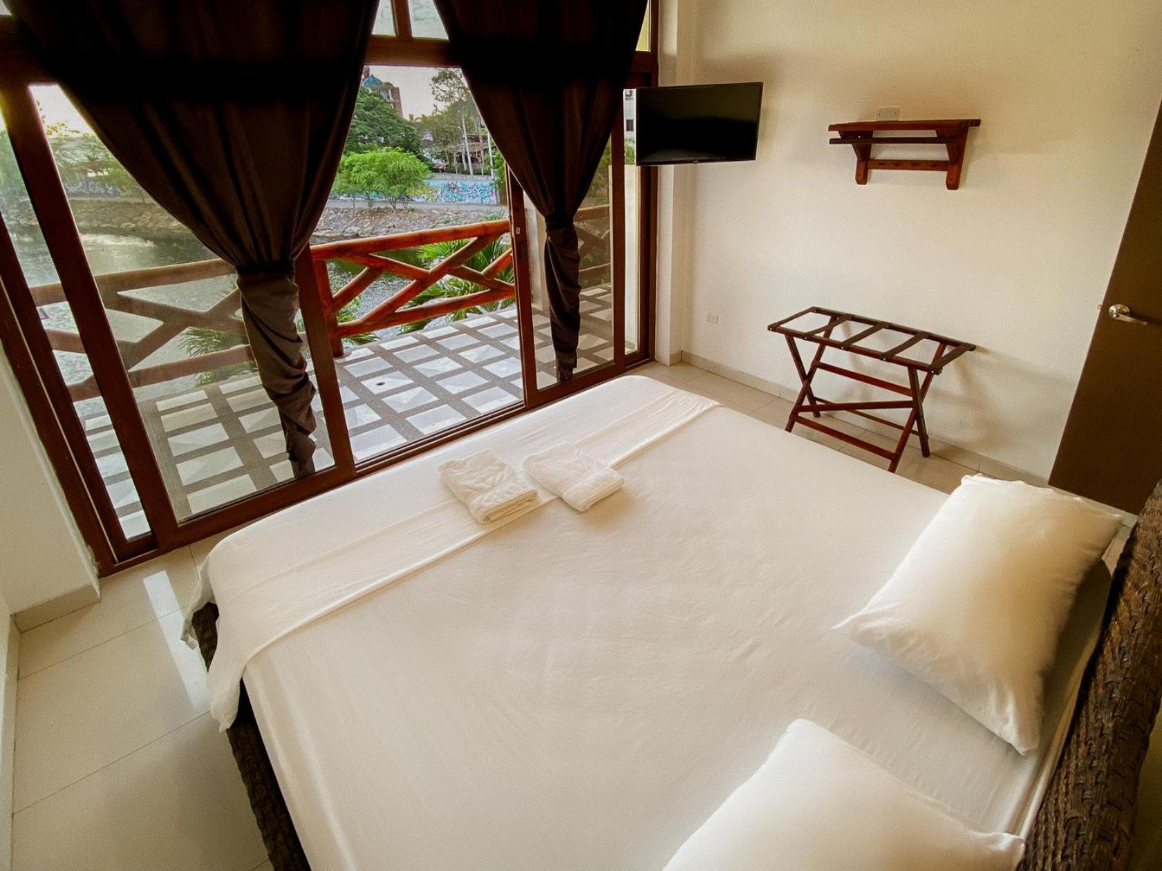 Hotel Sol Y Playa Montanita Ngoại thất bức ảnh